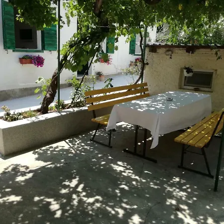 Odrina Apartment