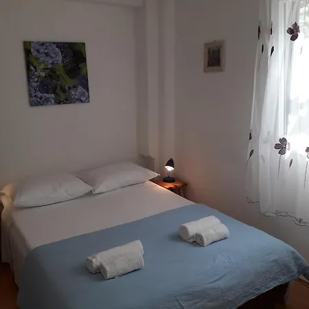 Odrina Apartment *